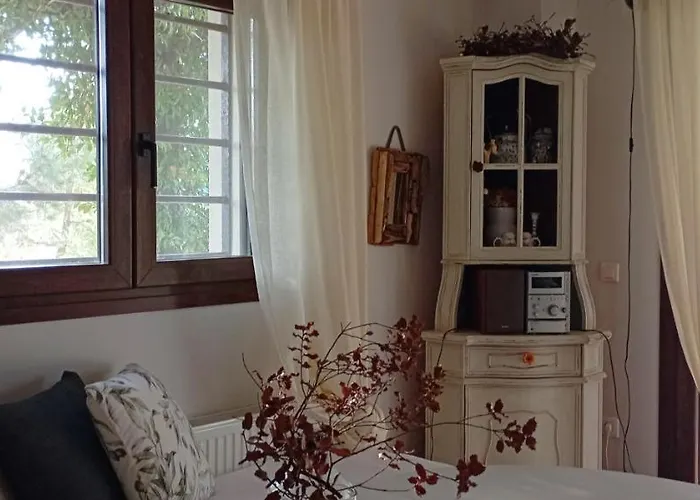 High Aesthetics Maisonette In The Wood By The Sea